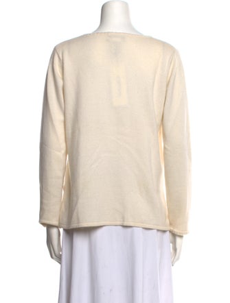 Neiman Marcus Cashmere Scoop Neck Sweater