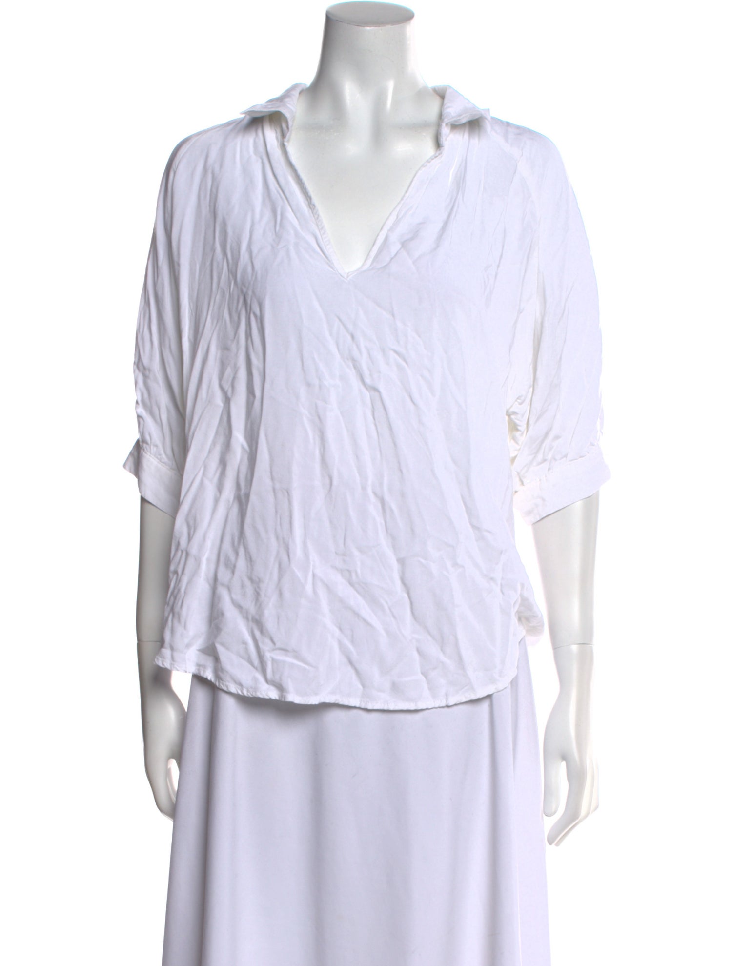 Neiman Marcus V-Neck Three-Quarter Sleeve Blouse