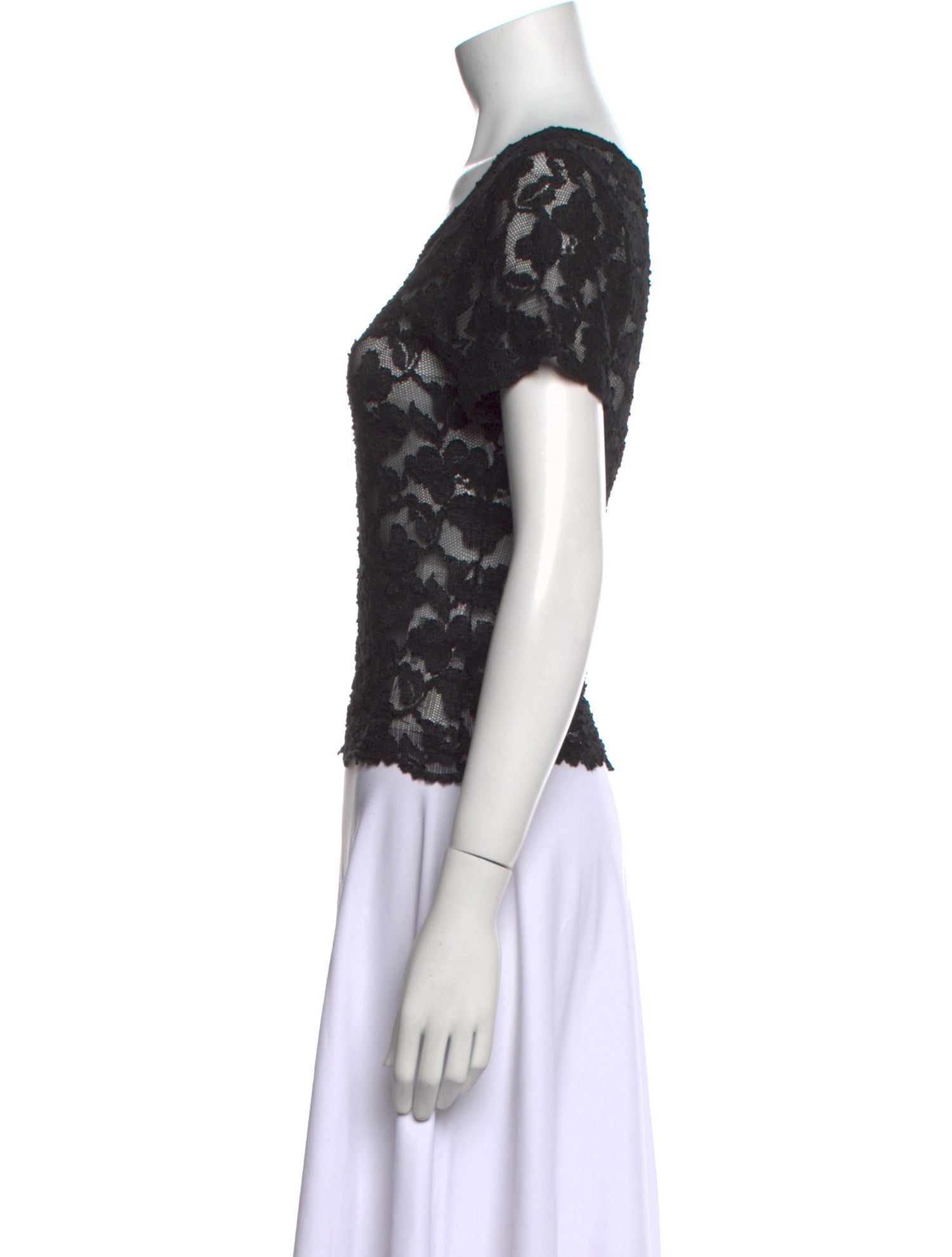 Neiman Marcus Lace Pattern Scoop Neck Top