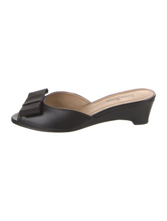 Neiman Marcus Leather Bow Accents Slides