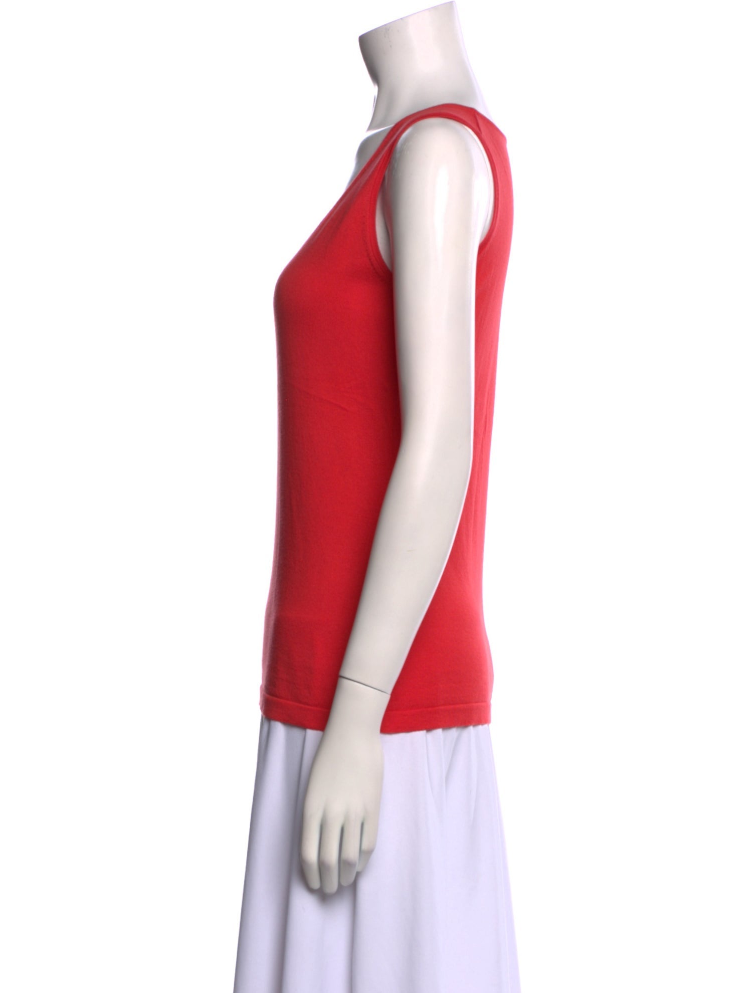 Neiman Marcus Scoop Neck Sleeveless Top