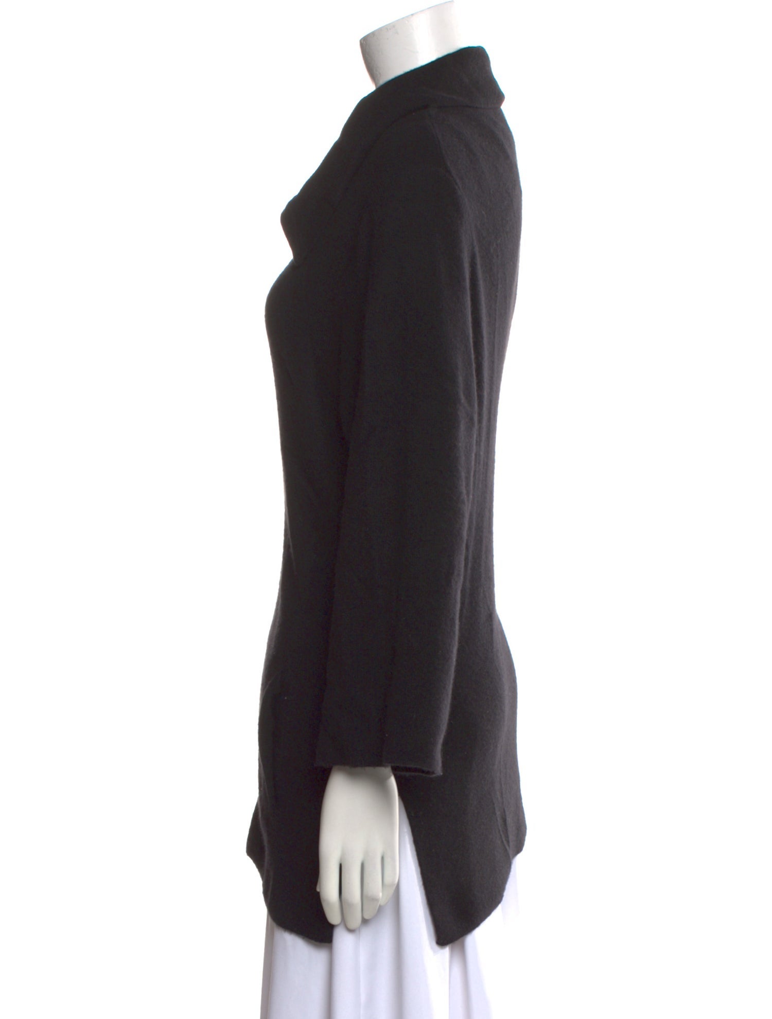 Neiman Marcus Cashmere Sweater