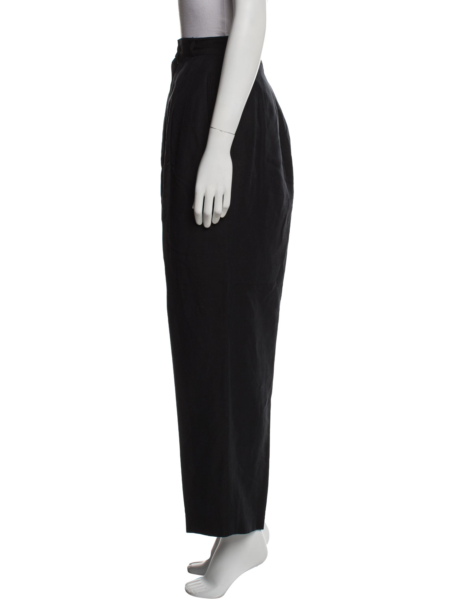 Neiman Marcus Silk Straight Leg Pants
