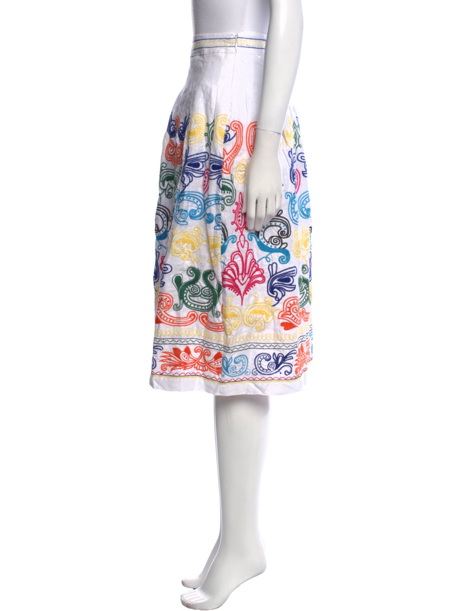 Neiman Marcus Linen Knee-Length Skirt