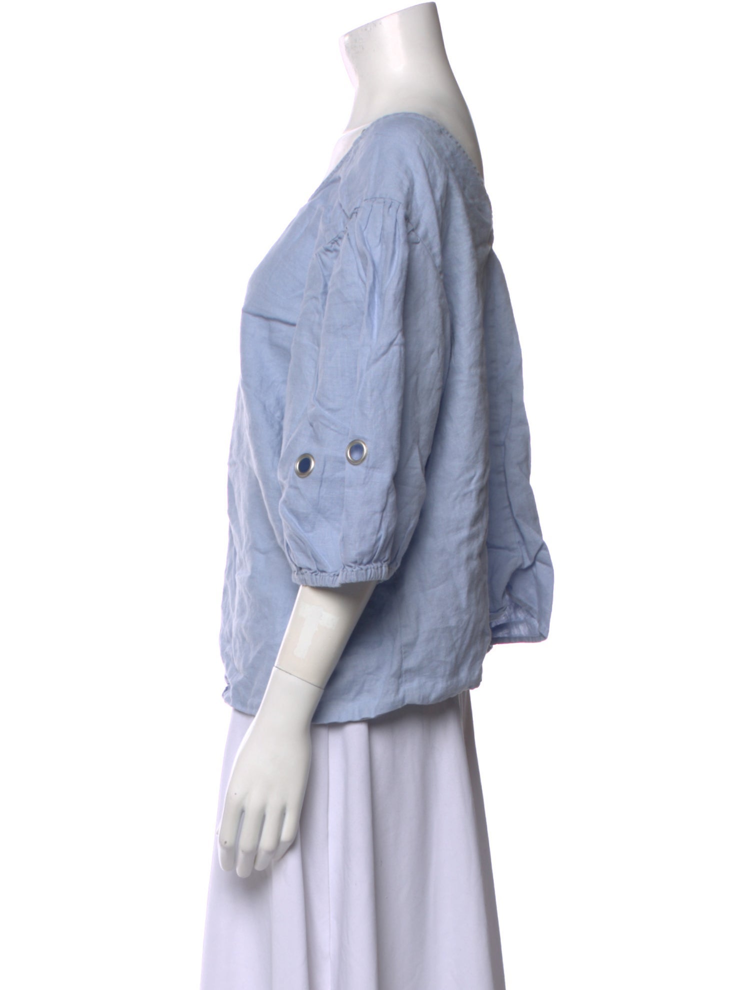 Neiman Marcus Linen Scoop Neck Blouse