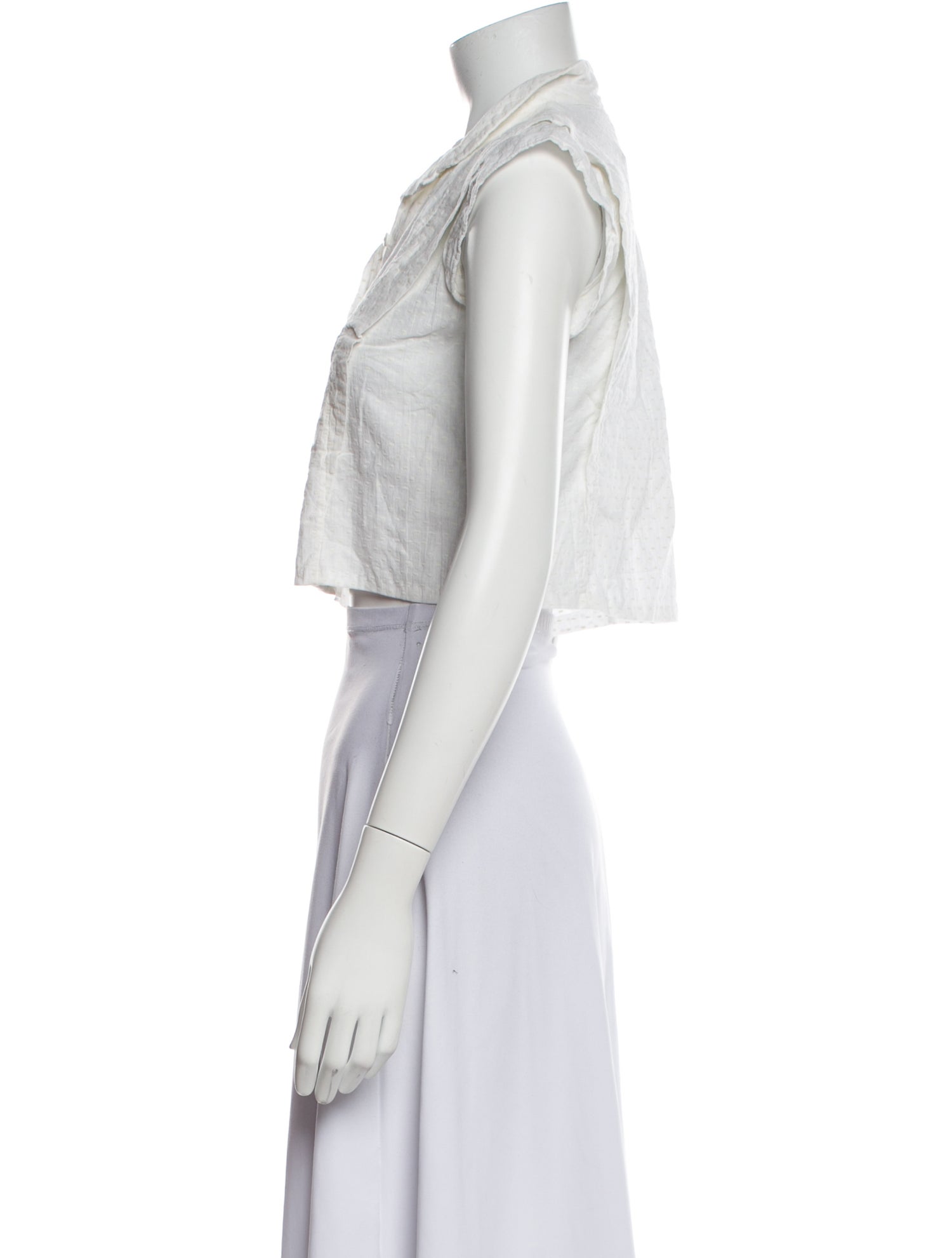 Neiman Marcus V-Neck Sleeveless Crop Top