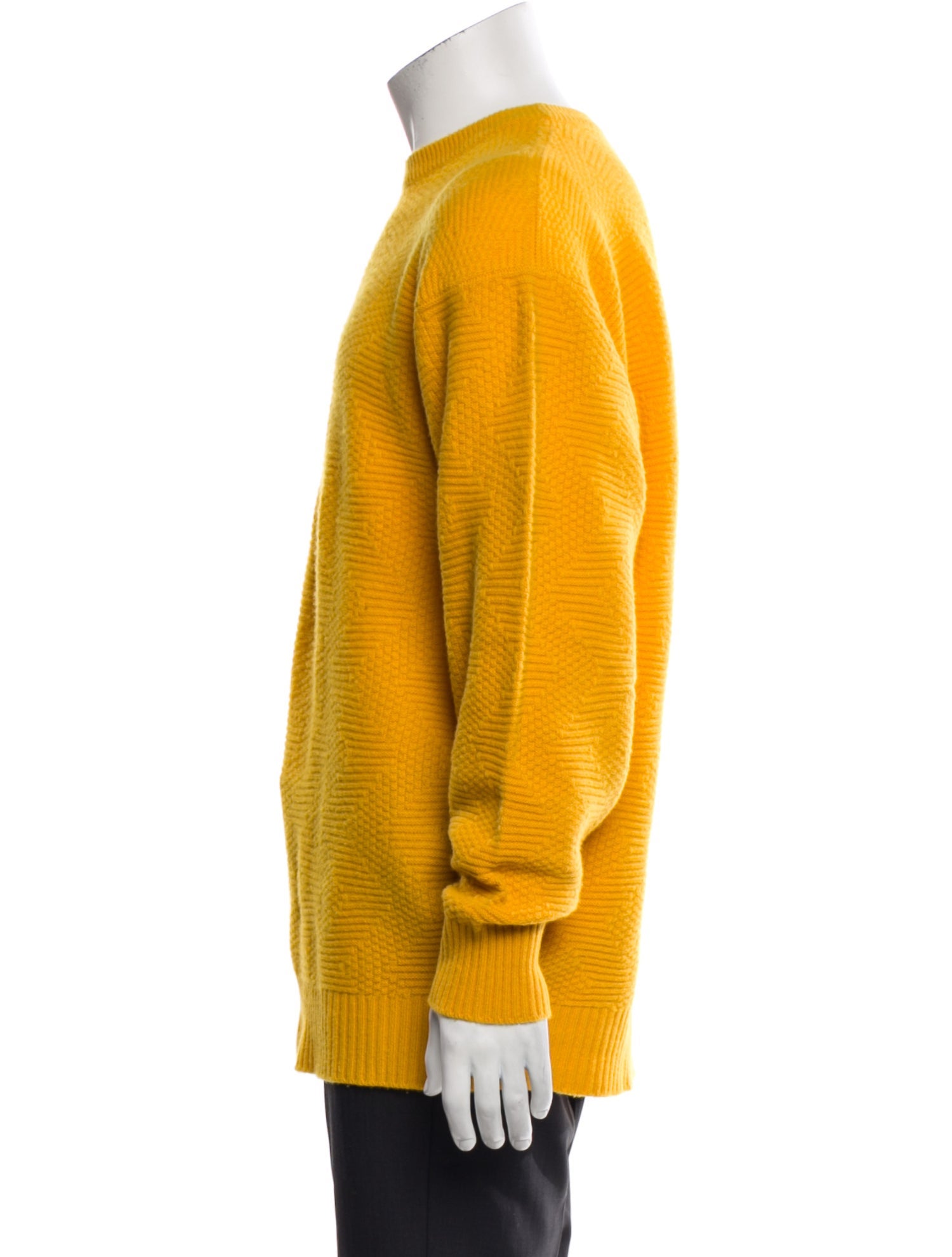 Neiman Marcus Cashmere Crew Neck Pullover