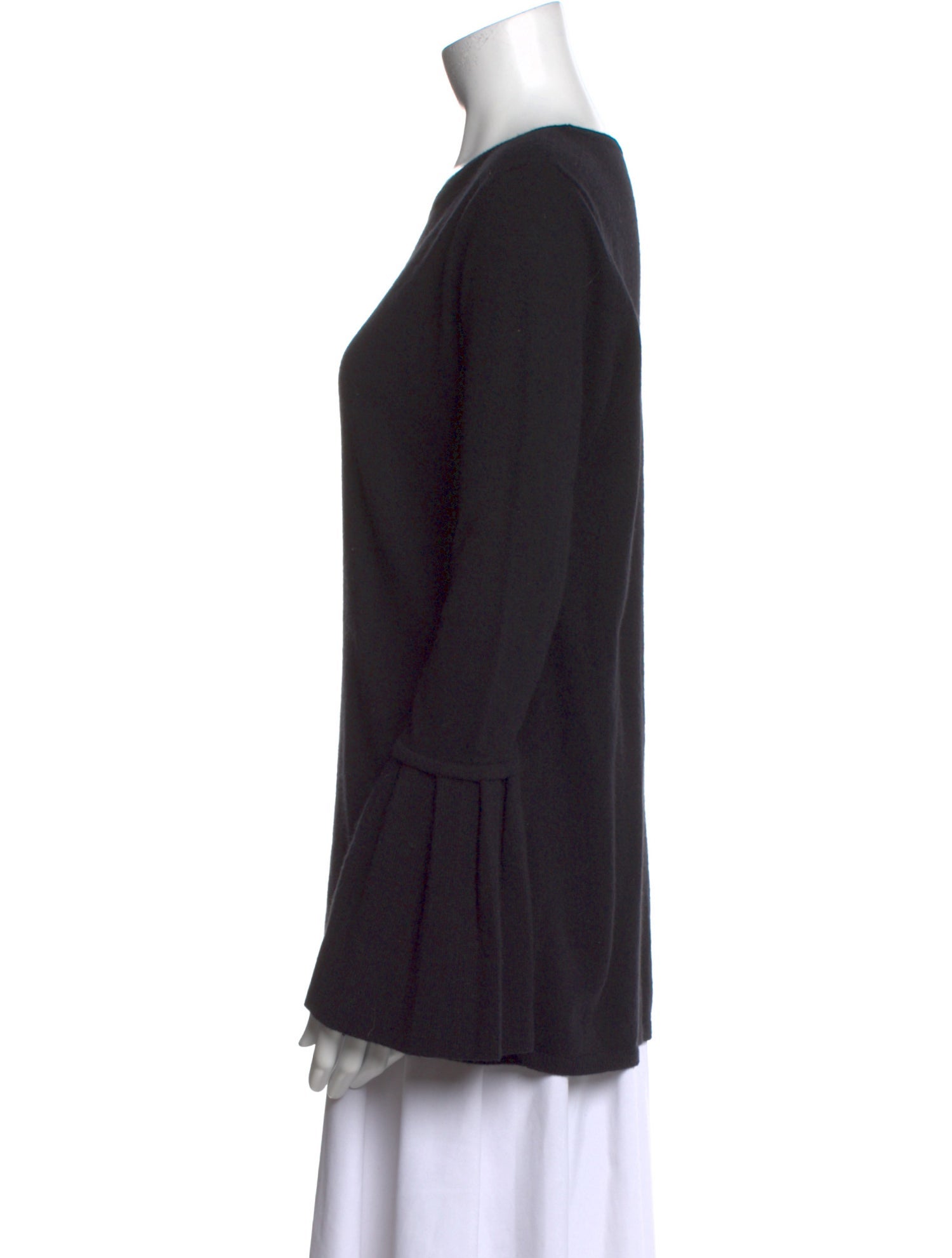 Neiman Marcus Cashmere Scoop Neck Sweatshirt