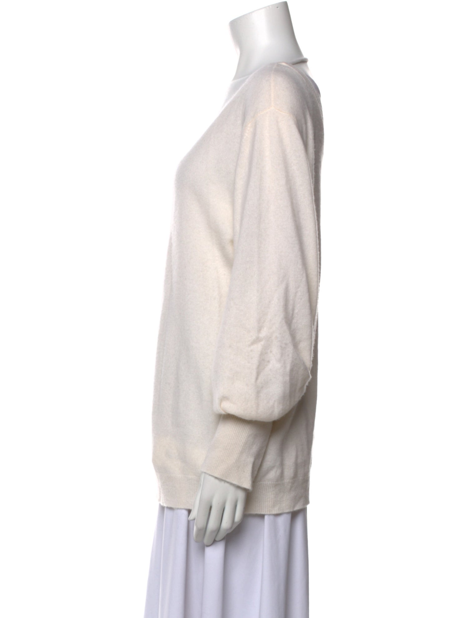 Neiman Marcus Cashmere V-Neck Sweater