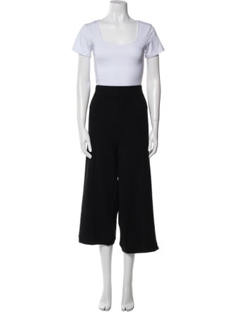 Neiman Marcus Cashmere Ruffle Embellishment Set