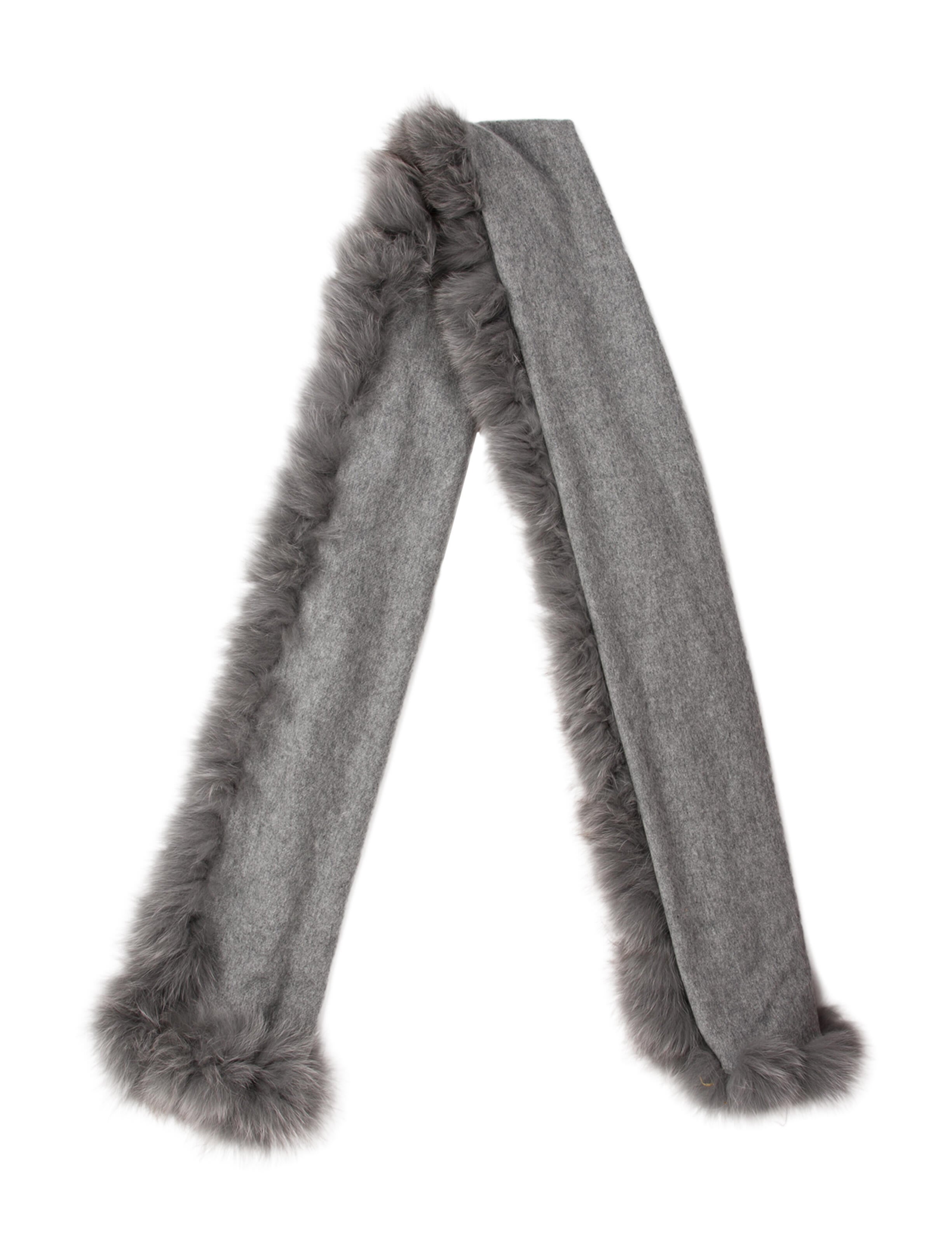 Neiman Marcus Cashmere Printed Scarf