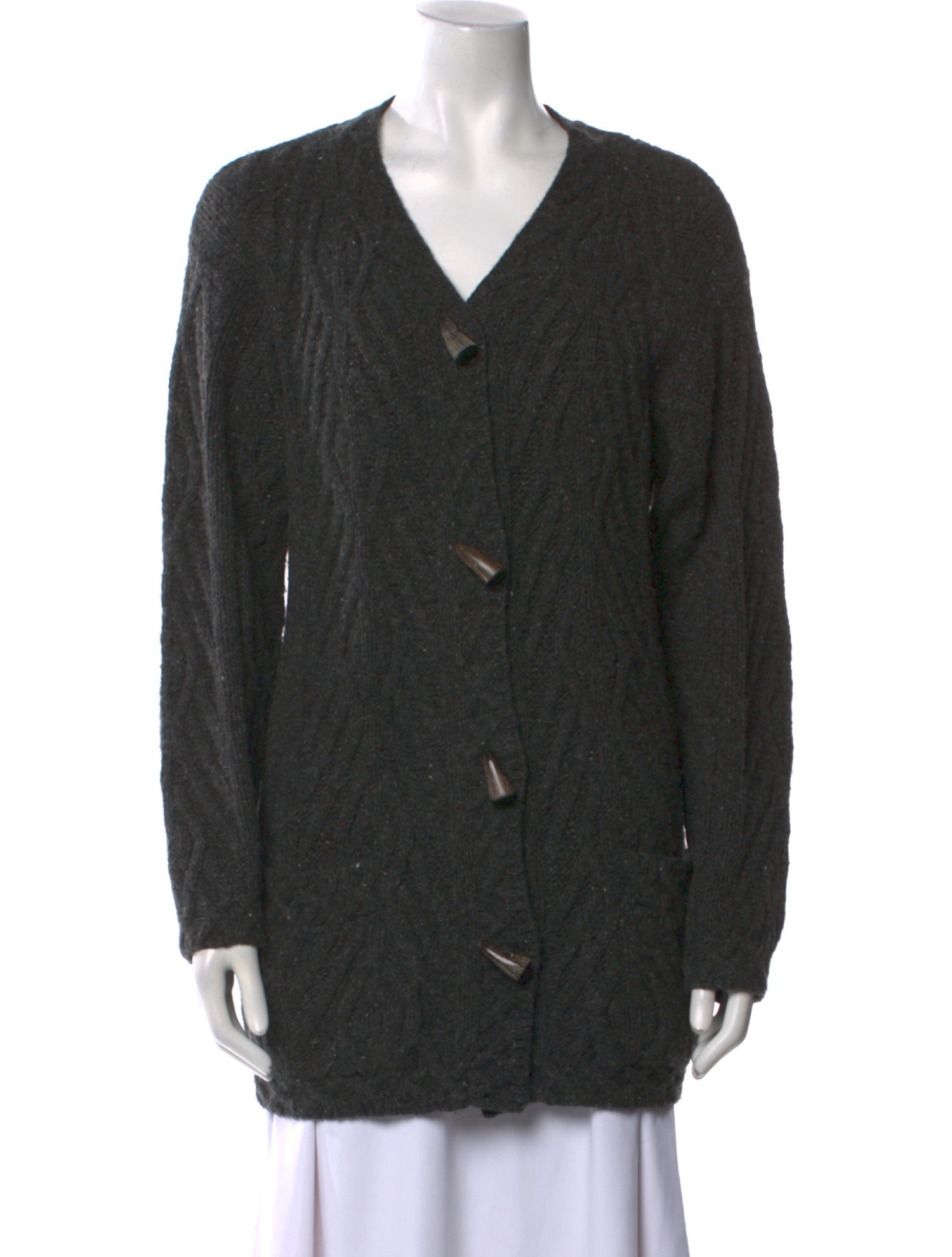 Neiman Marcus Cashmere V-Neck Sweater