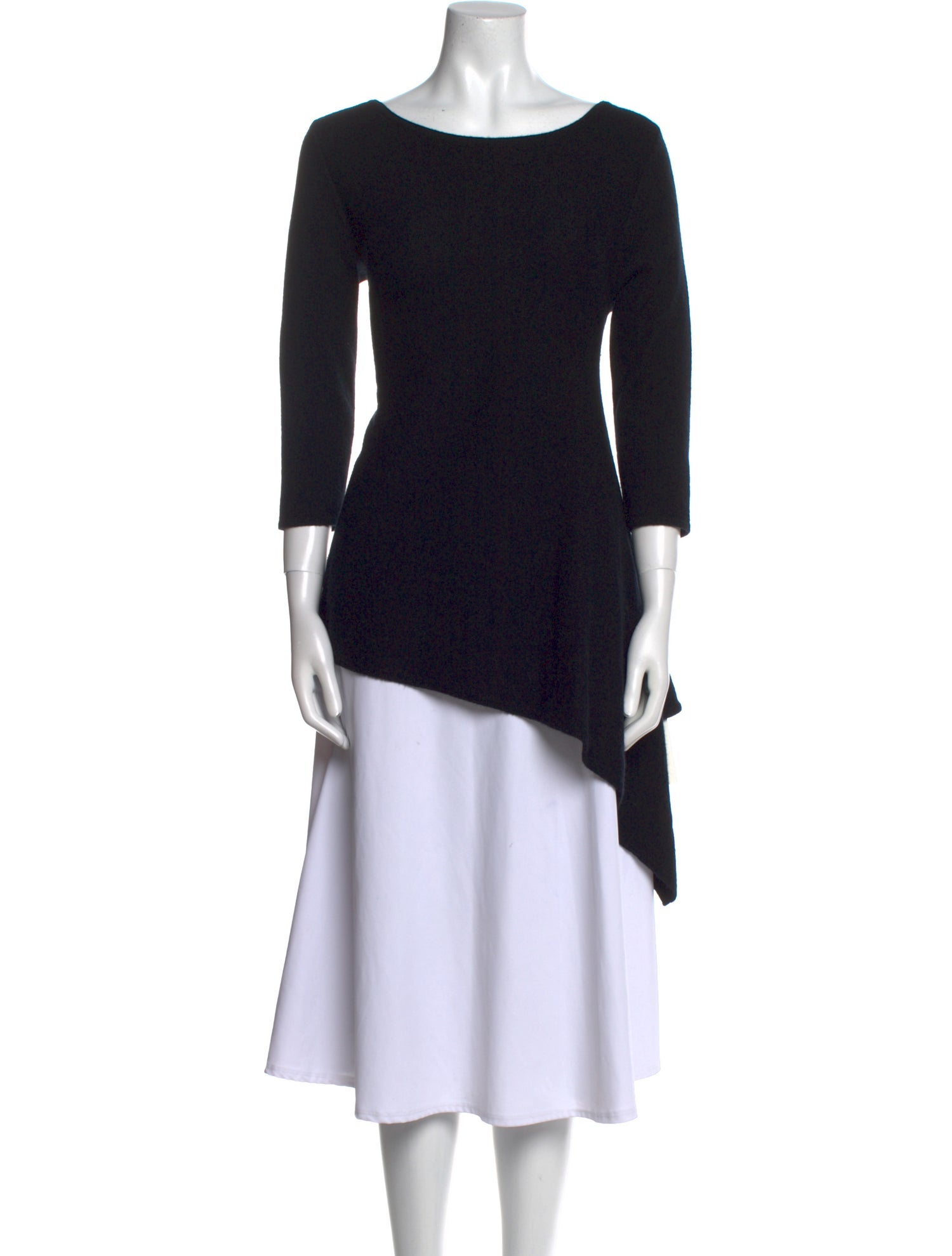 Neiman Marcus Cashmere Scoop Neck Sweater