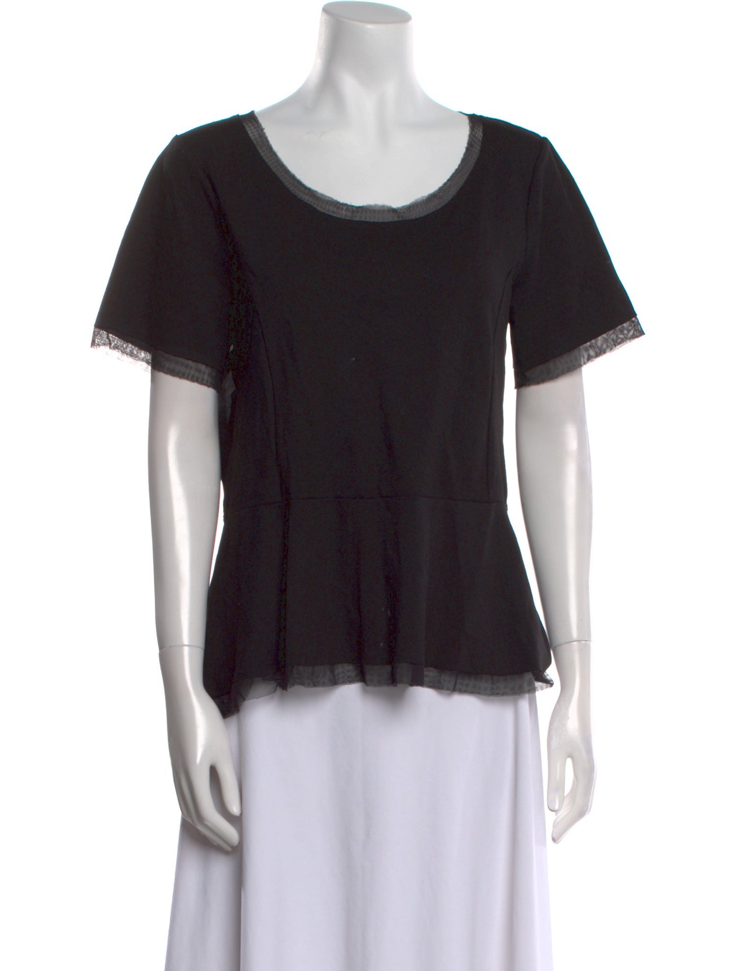 Neiman Marcus Scoop Neck Short Sleeve T-Shirt