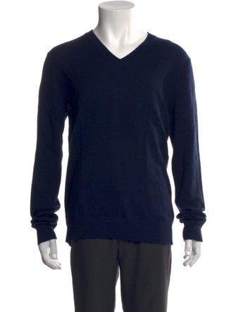 Neiman Marcus Cashmere V-Neck Pullover