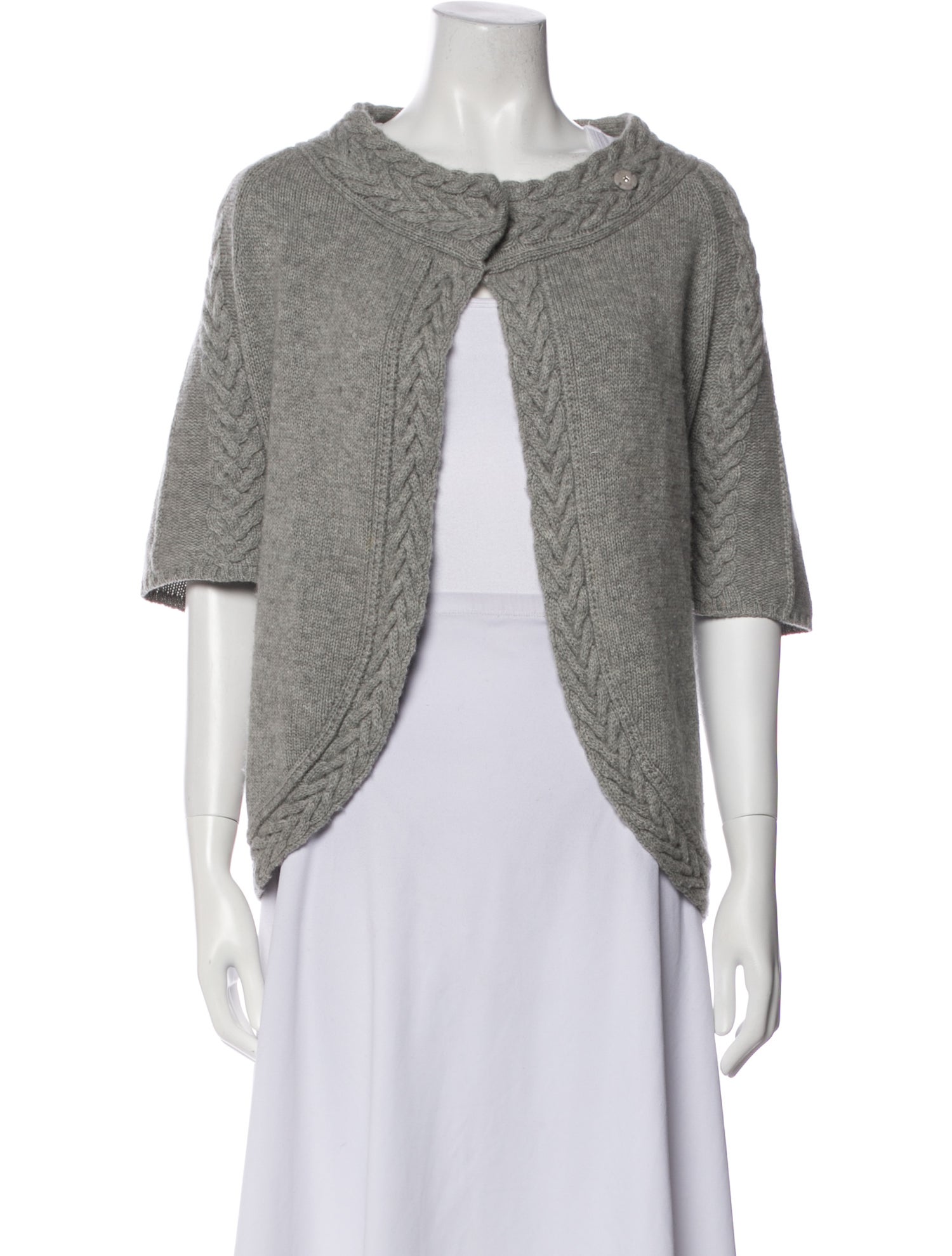 Neiman Marcus Cashmere Scoop Neck Sweater