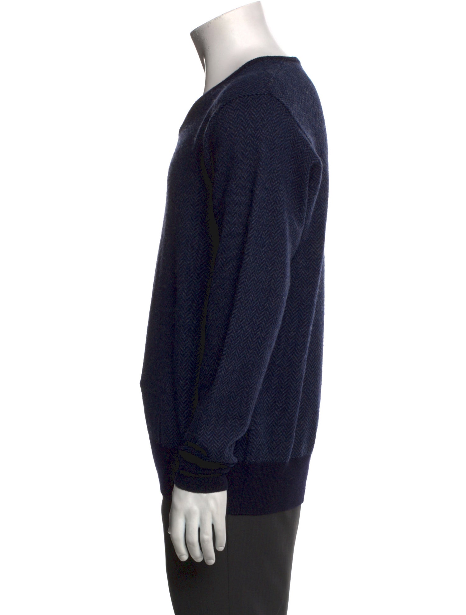 Neiman Marcus Merino Wool V-Neck Pullover
