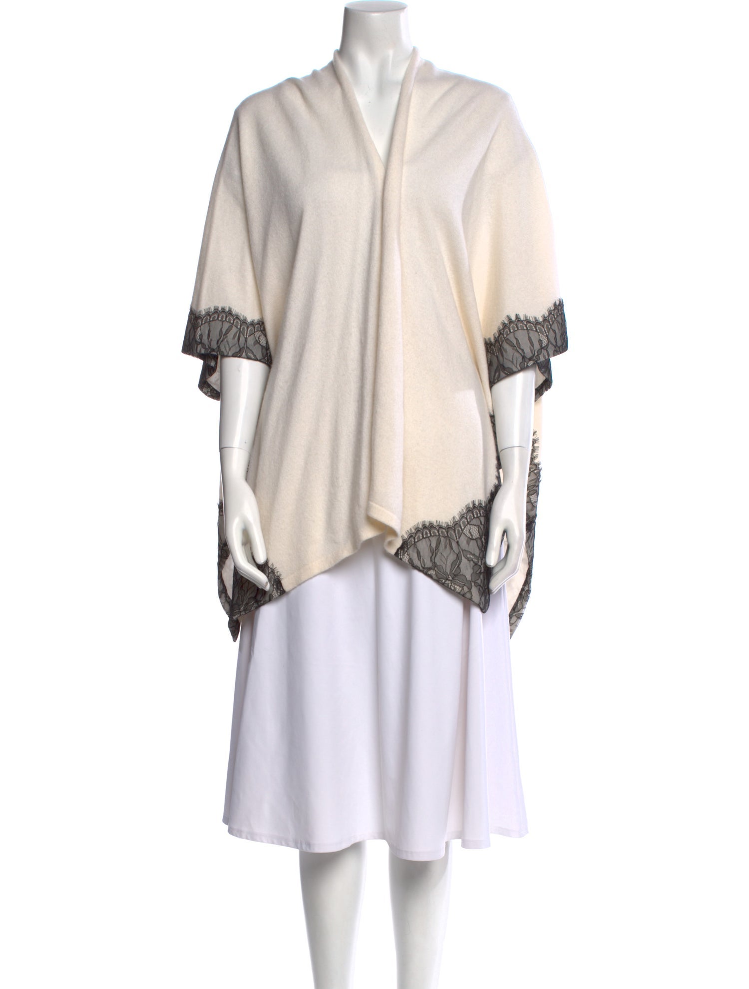 Neiman Marcus Cashmere V-Neck Sweater