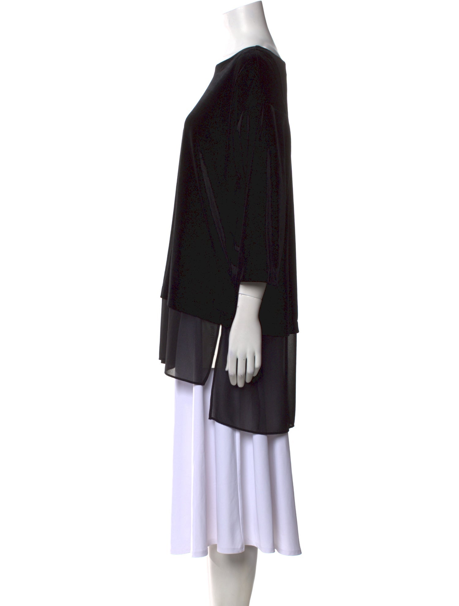 Neiman Marcus Bateau Neckline Three-Quarter Sleeve Tunic