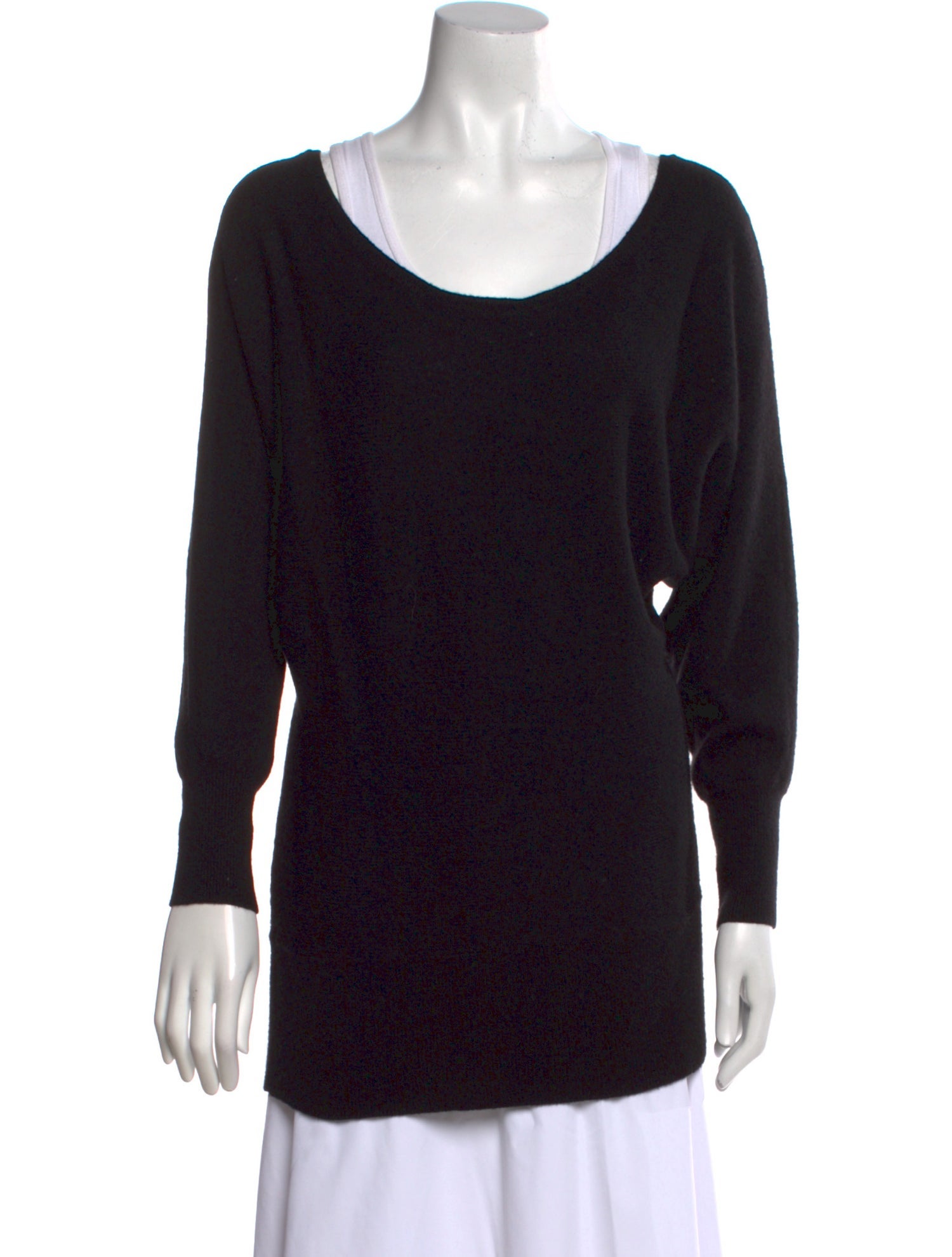 Neiman Marcus Cashmere Scoop Neck Sweater