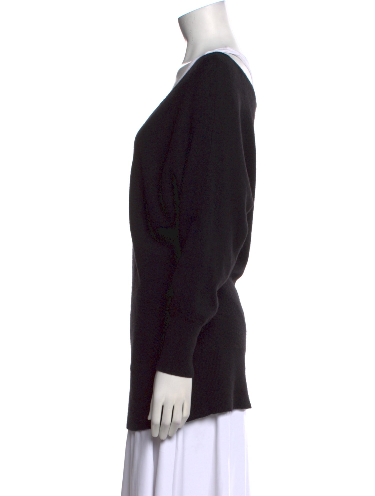 Neiman Marcus Cashmere Scoop Neck Sweater