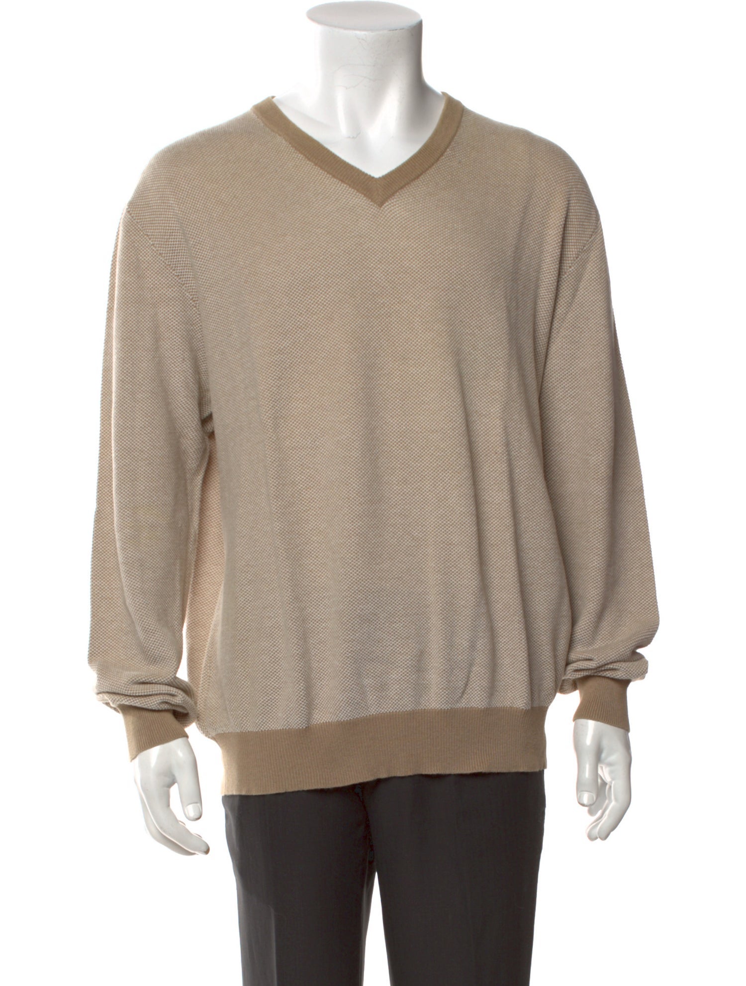 Neiman Marcus V-Neck Long Sleeve Pullover