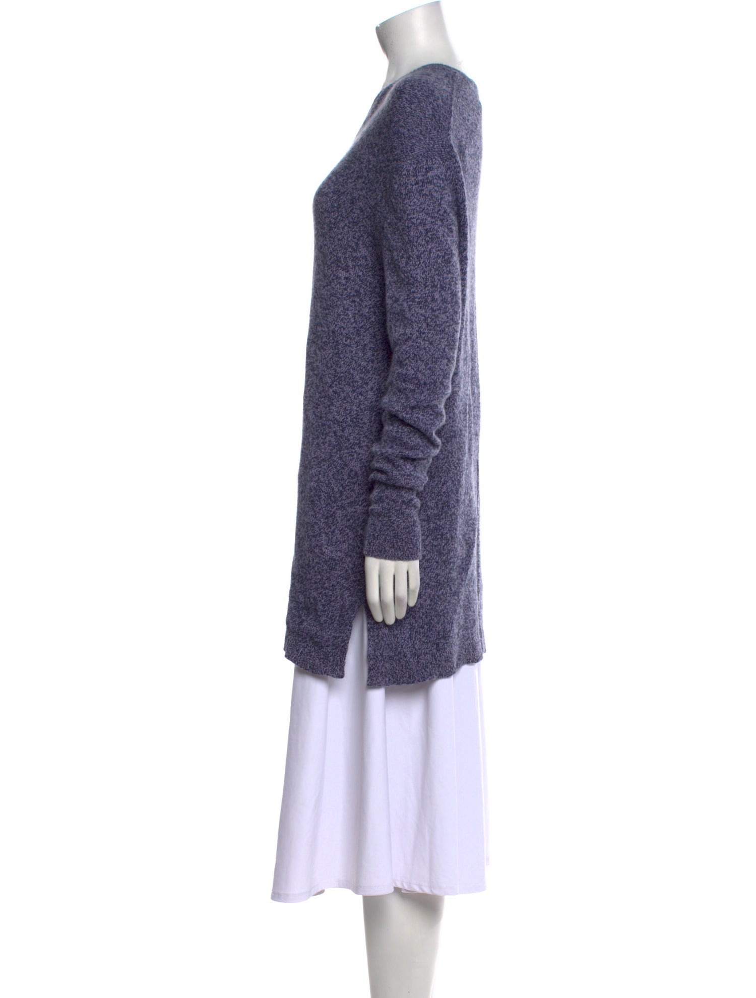 Neiman Marcus Cashmere V-Neck Sweater