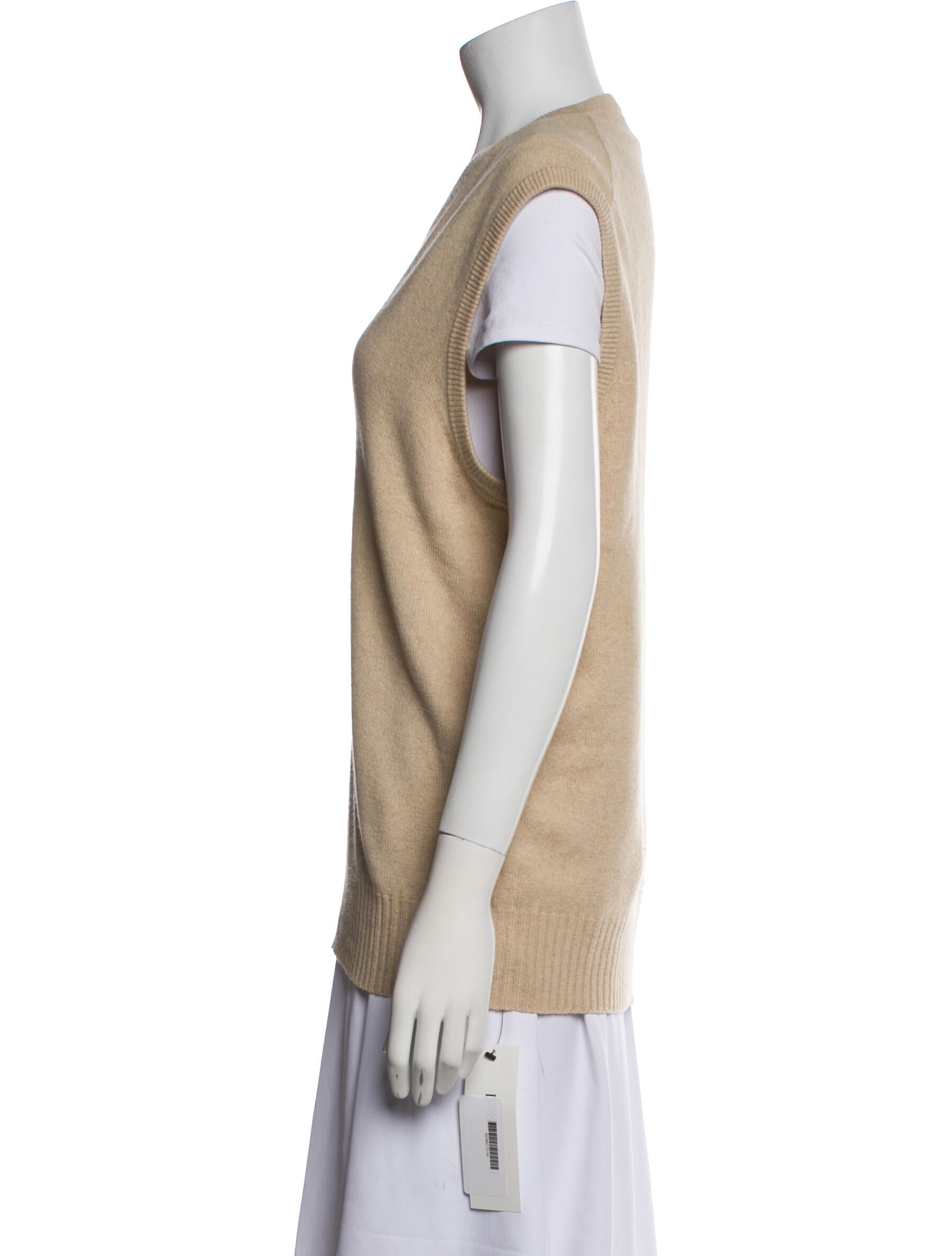 Neiman Marcus Cashmere V-Neck Sweater