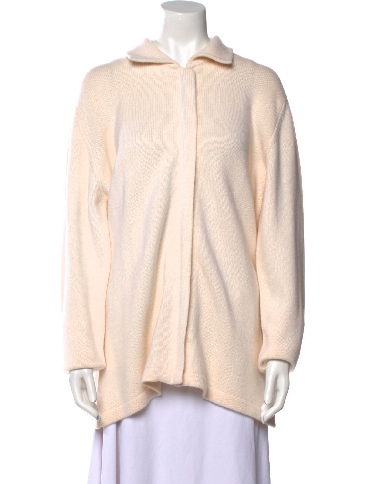 Neiman Marcus Cashmere Crew Neck Sweater