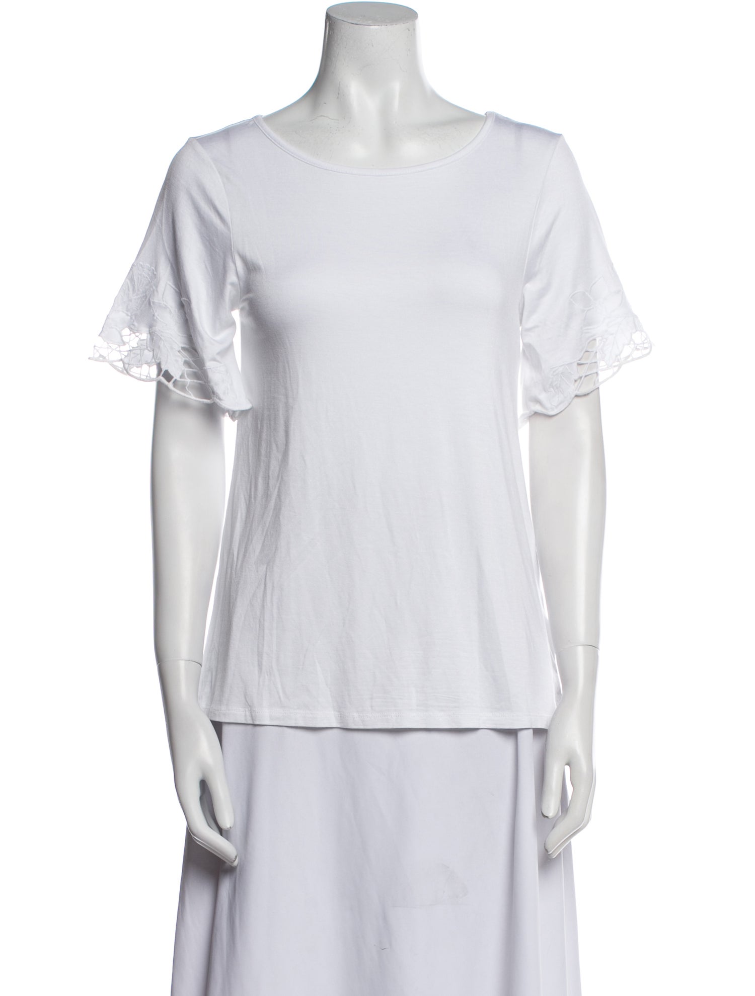 Neiman Marcus Scoop Neck Short Sleeve T-Shirt