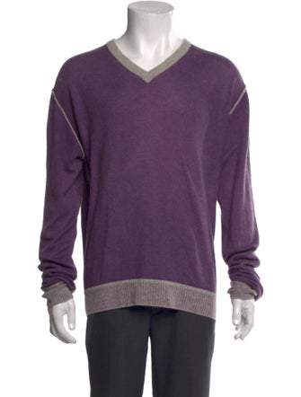 Neiman Marcus Cashmere V-Neck Pullover