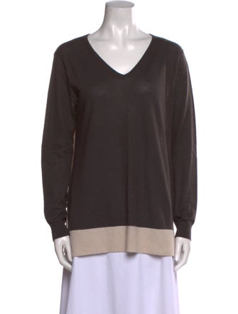 Neiman Marcus Cashmere V-Neck Sweater