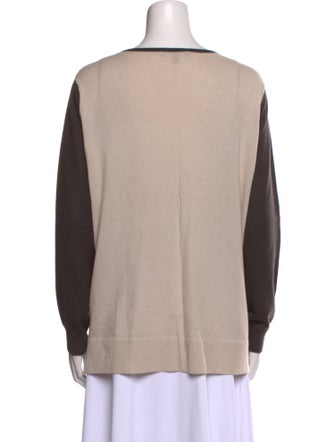 Neiman Marcus Cashmere V-Neck Sweater