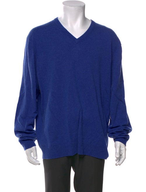 Neiman Marcus Cashmere V-Neck Pullover