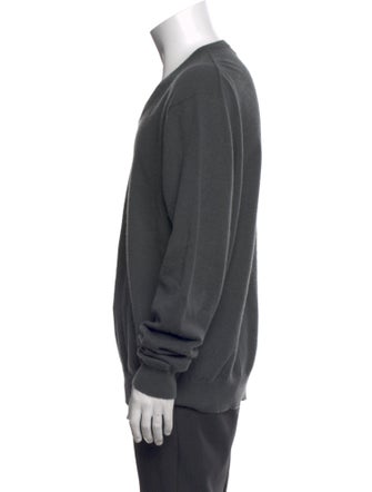 Neiman Marcus Cashmere V-Neck Pullover
