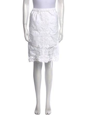 Neiman Marcus Crochet Trim Knee-Length Skirt