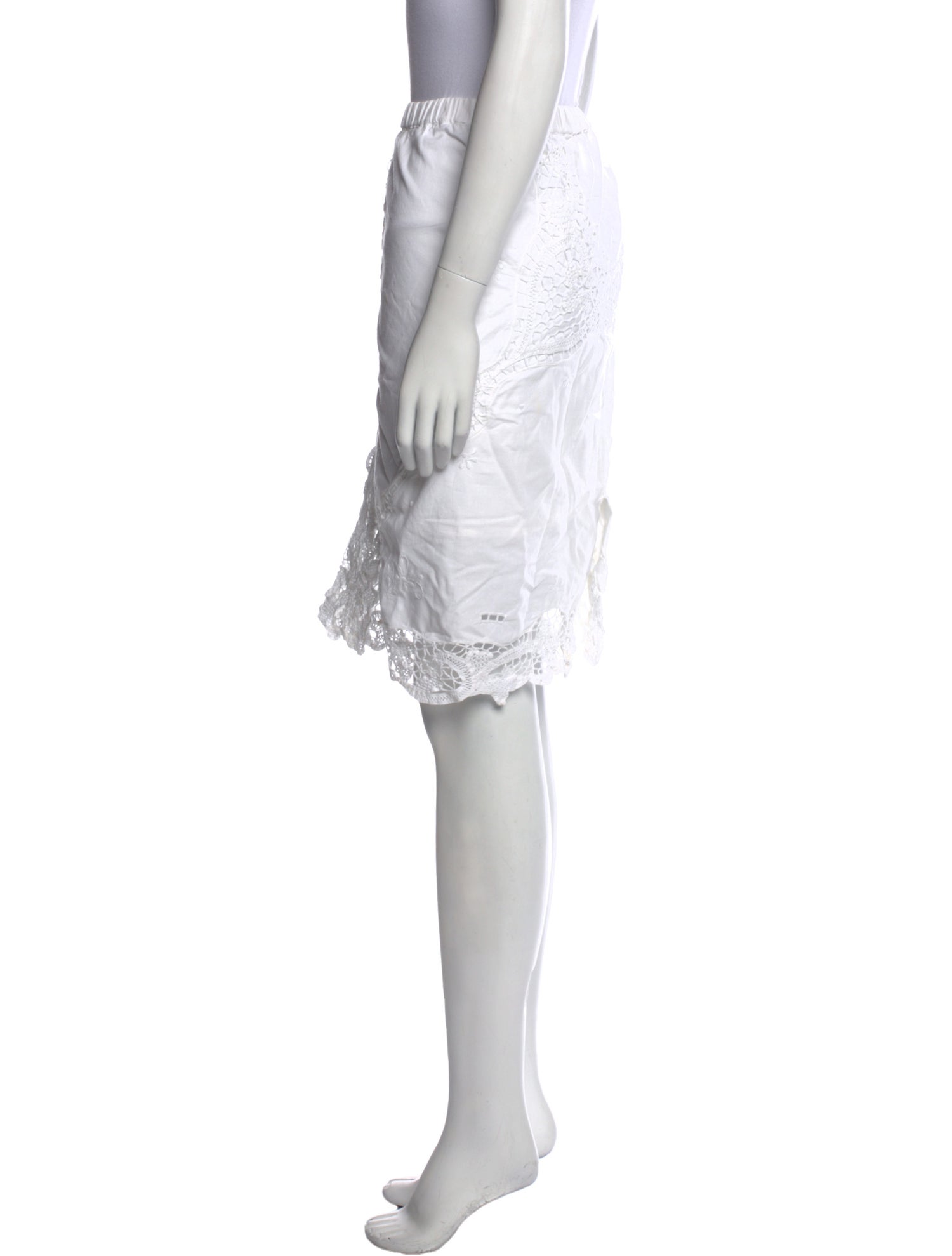 Neiman Marcus Crochet Trim Knee-Length Skirt