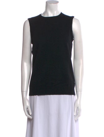 Neiman Marcus Cashmere Crew Neck Sweater