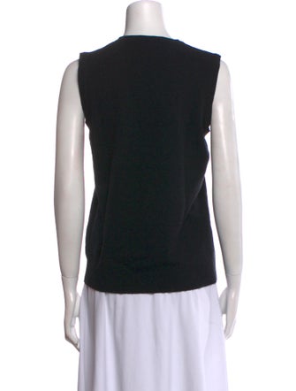 Neiman Marcus Cashmere Crew Neck Sweater