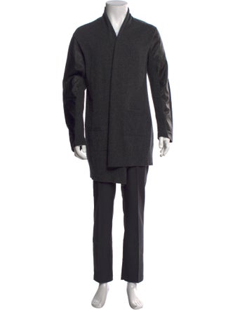 Neiman Marcus Cashmere V-Neck Cardigan