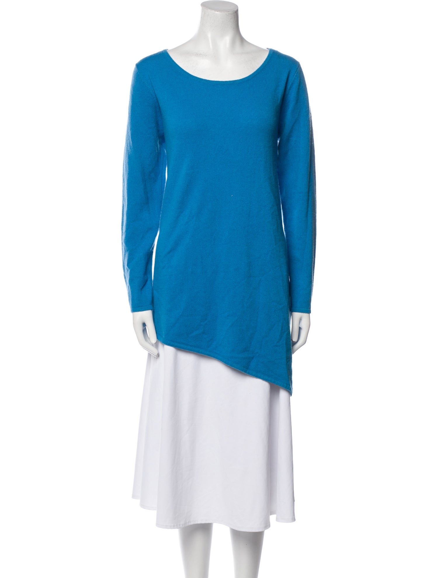 Neiman Marcus Cashmere Scoop Neck Sweater