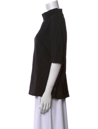 Neiman Marcus Mock Neck Short Sleeve Top