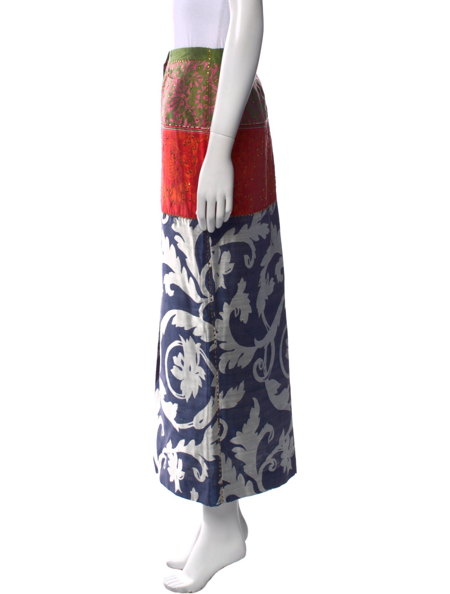 Neiman Marcus Floral Print Midi Length Skirt