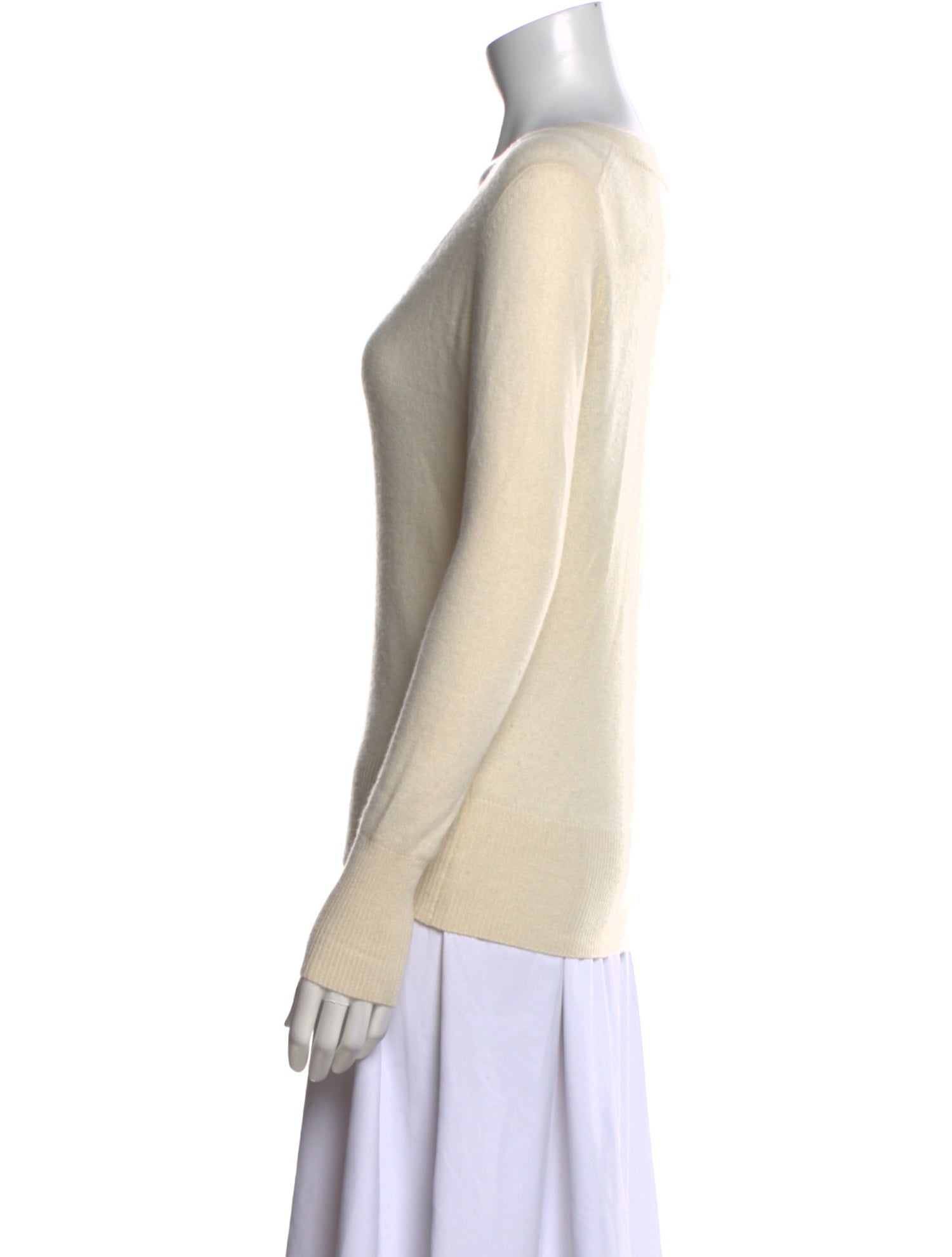 Neiman Marcus Cashmere V-Neck Sweater