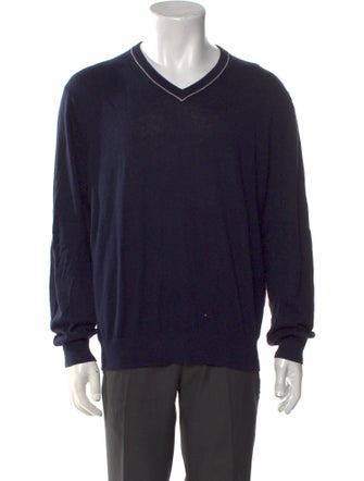 Neiman Marcus V-Neck Long Sleeve Pullover