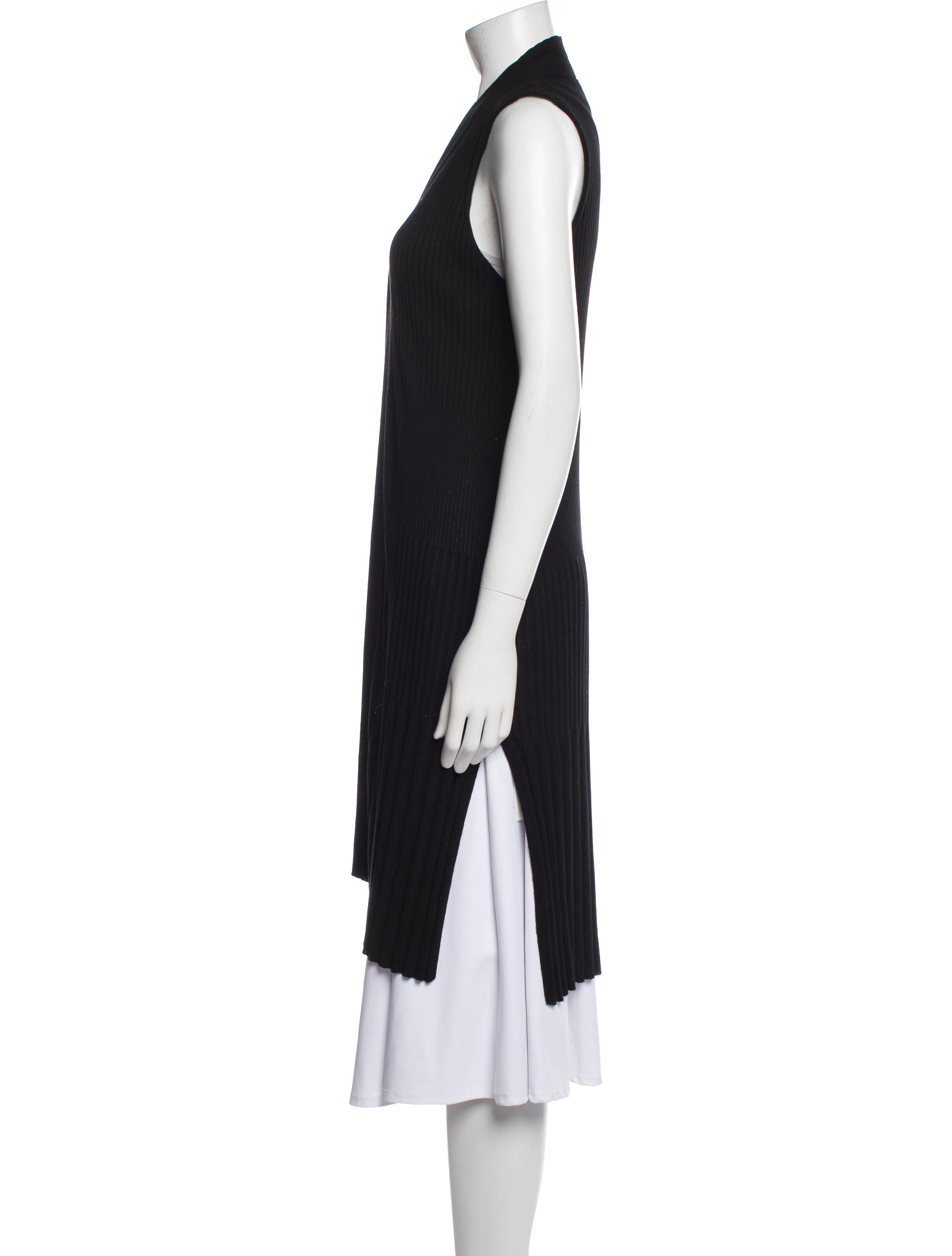 Neiman Marcus Plunge Neckline Sweater