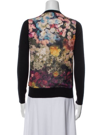 Neiman Marcus Cashmere Crew Neck Sweater