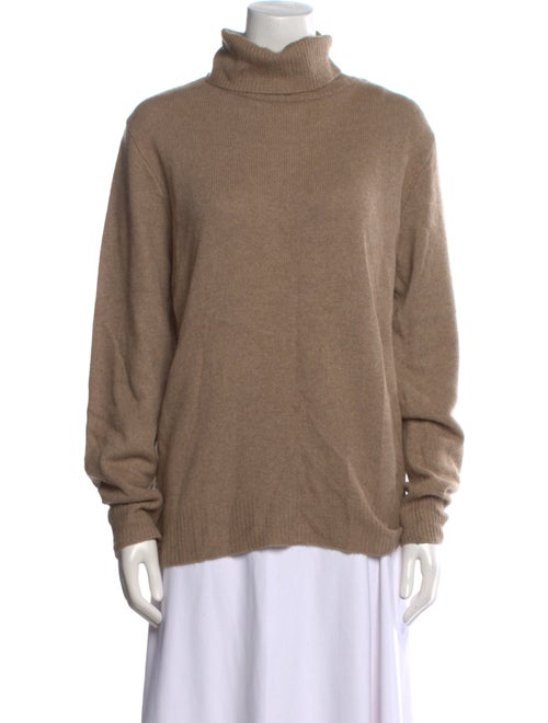 Neiman Marcus Cashmere Turtleneck Sweater