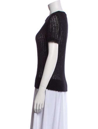 Neiman Marcus Cashmere Scoop Neck Sweater