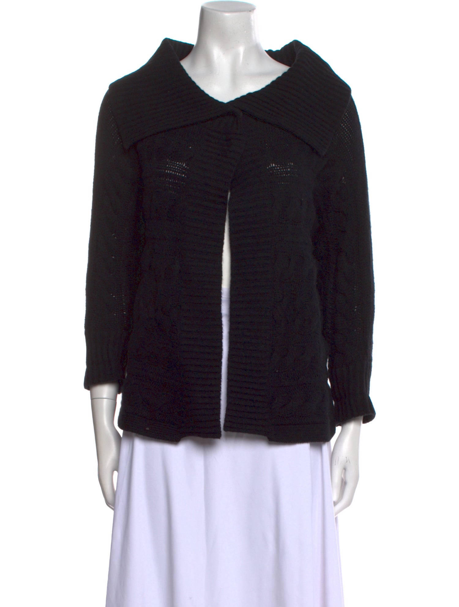 Neiman Marcus Cashmere Sweater